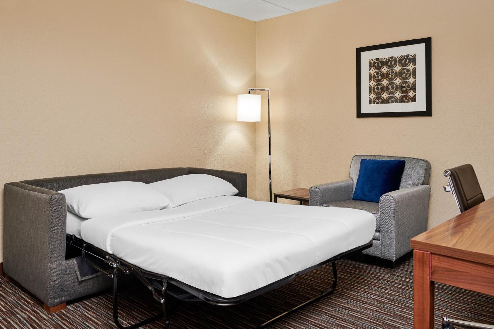 Four Points By Sheraton Milwaukee Airport Екстер'єр фото