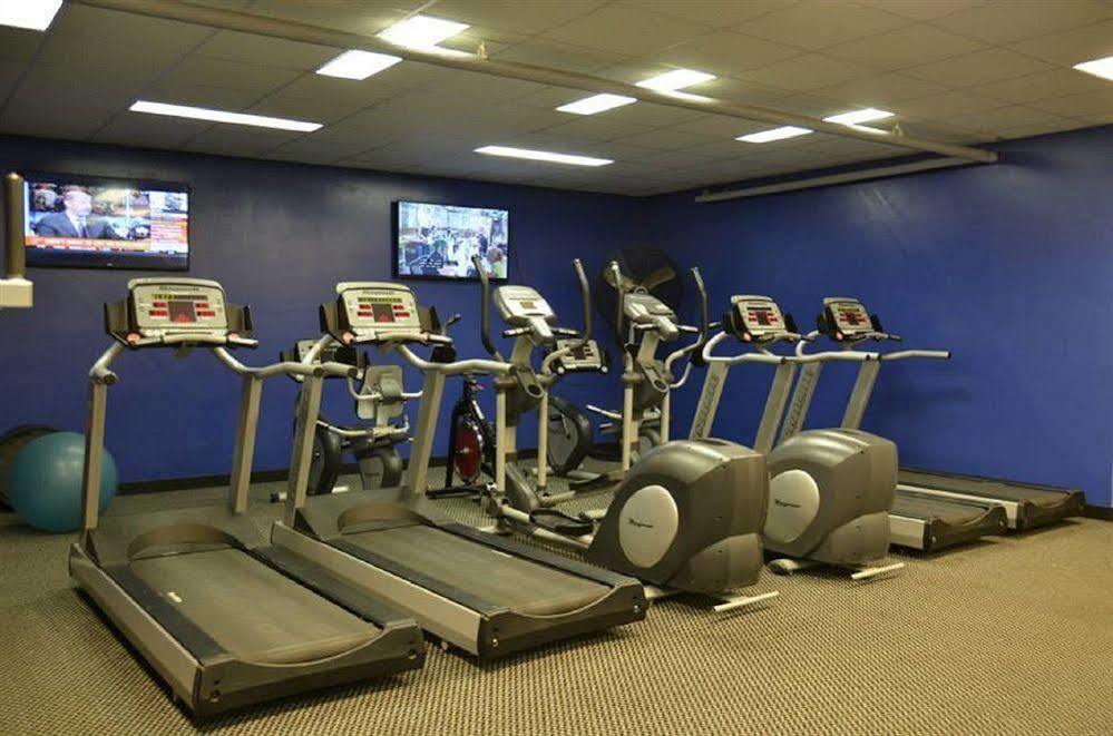 Four Points By Sheraton Milwaukee Airport Екстер'єр фото